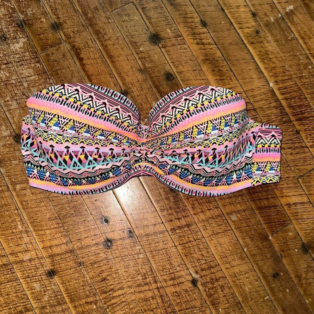 Victoria’s Secret multicolored strapless 36C vacationcore bikini top